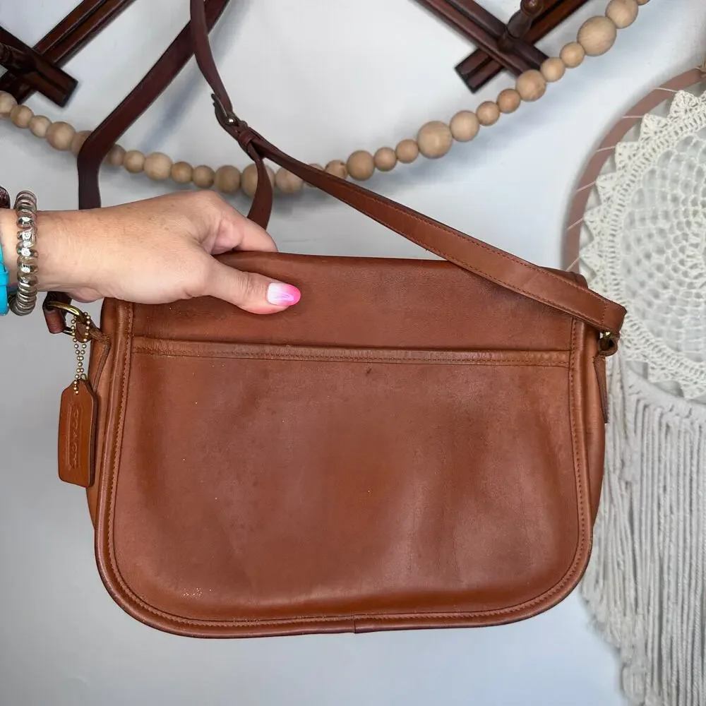 Vintage Coach Brown City Bag Leather Crossbody